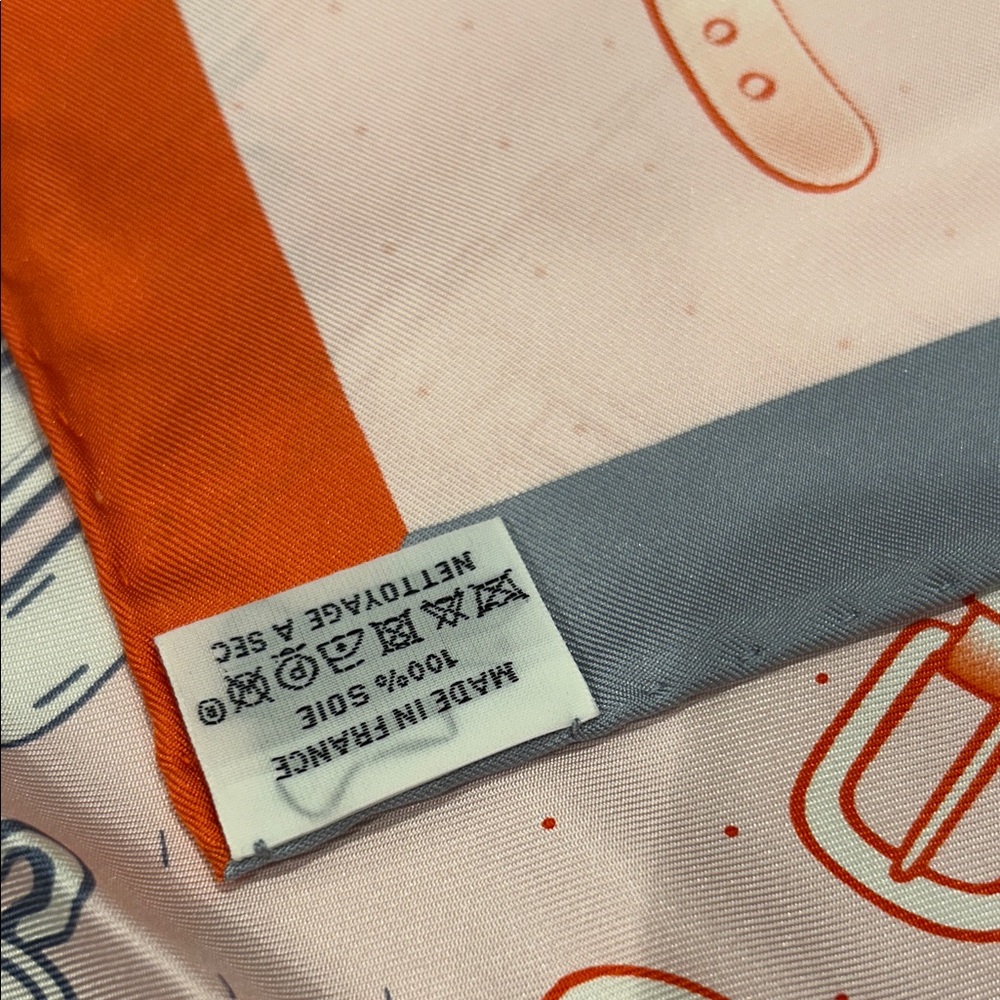 Hermes Harnais de Timon Scarf NWOT - Picture 7 of 9